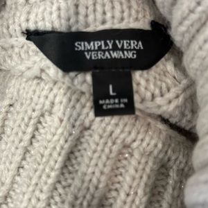 Heavy turtleneck sweater. Large